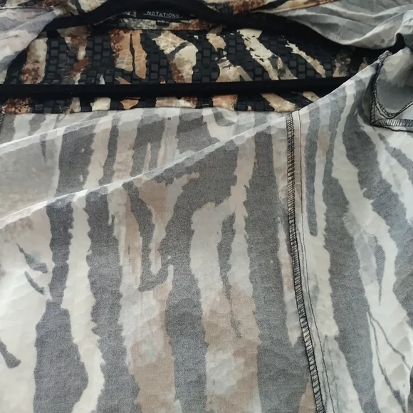 Notations Jean Style Cowboy  Jacket w Clear Decorative Disks L - Picture 9 of 13